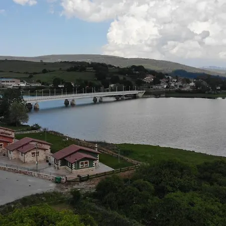 Nyaraló El Carloto *